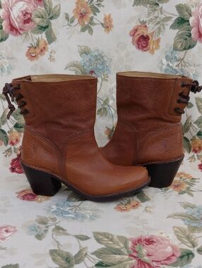 FRYE Carmen Western Leather Mid-Calf Heeled Boots in Brown Women's size 7